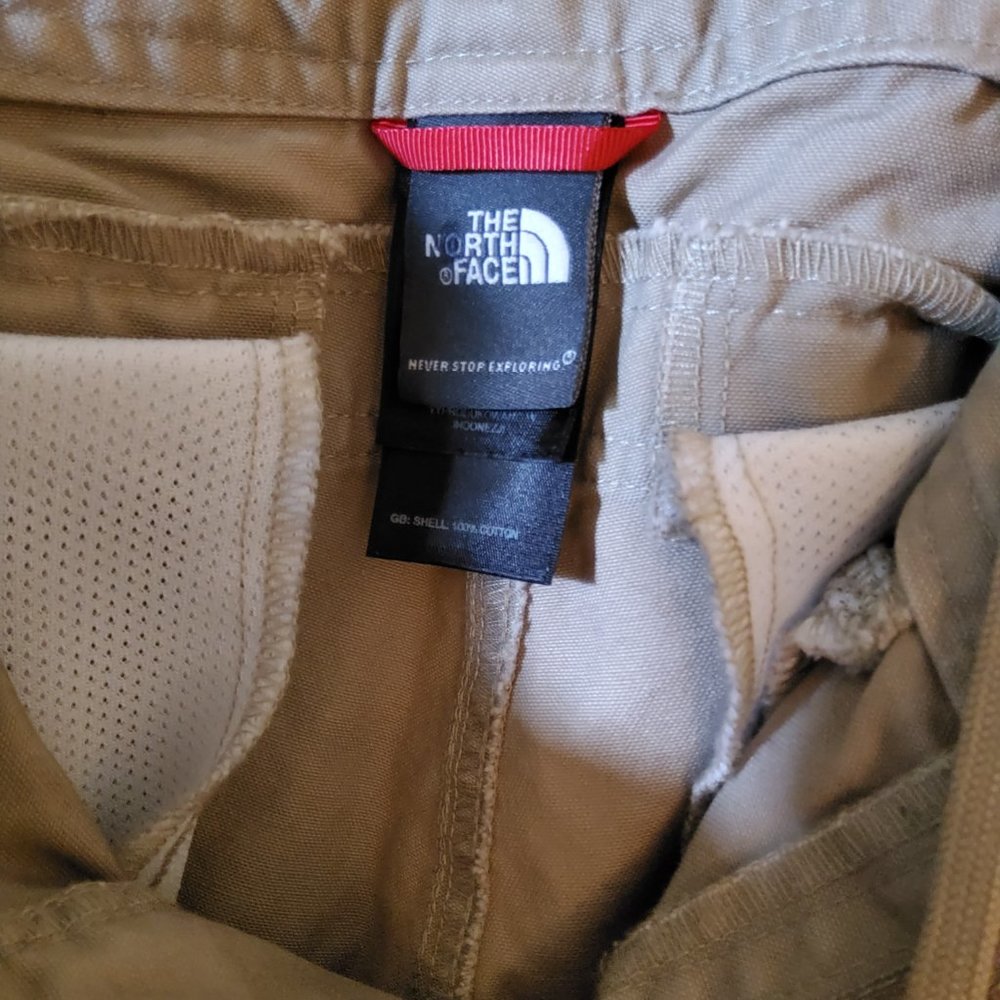 Size M North Face Conversion Khakis - image 3